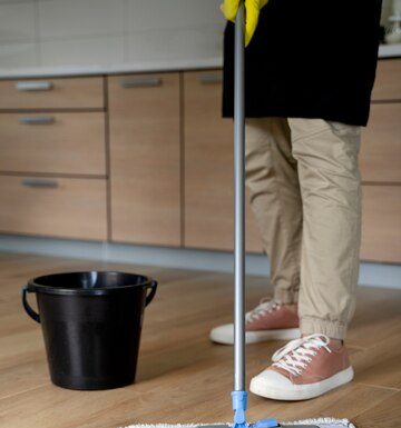 Послестроительная уборка в многоквартирном доме: выбор инвентаря оптом или в розницу