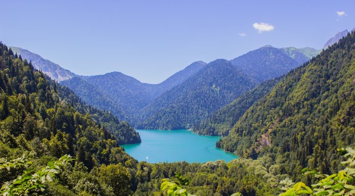 Когда лучше ехать в Абхазию: Оптимальное время для поездки