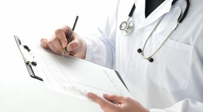 Купить медицинскую справку с доставкой: чем обусловлена необходимость?