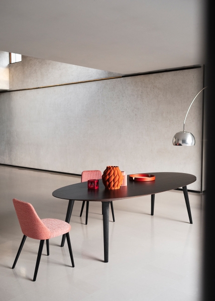 Эксклюзивный дизайн столов от мебельной фабрики Bross