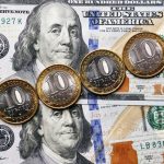 Геополитика за рубль: курс доллара упал в ноябре, но что будет дальше?