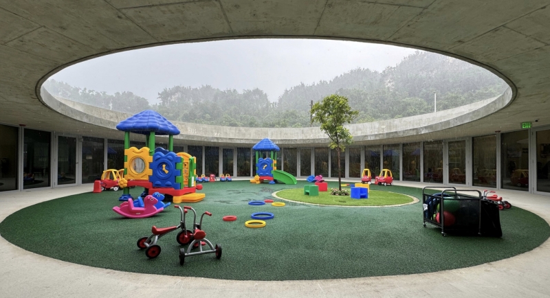 Toro Arquitectos построили детский сад в форме кольца ​в Пуэрто-Рико